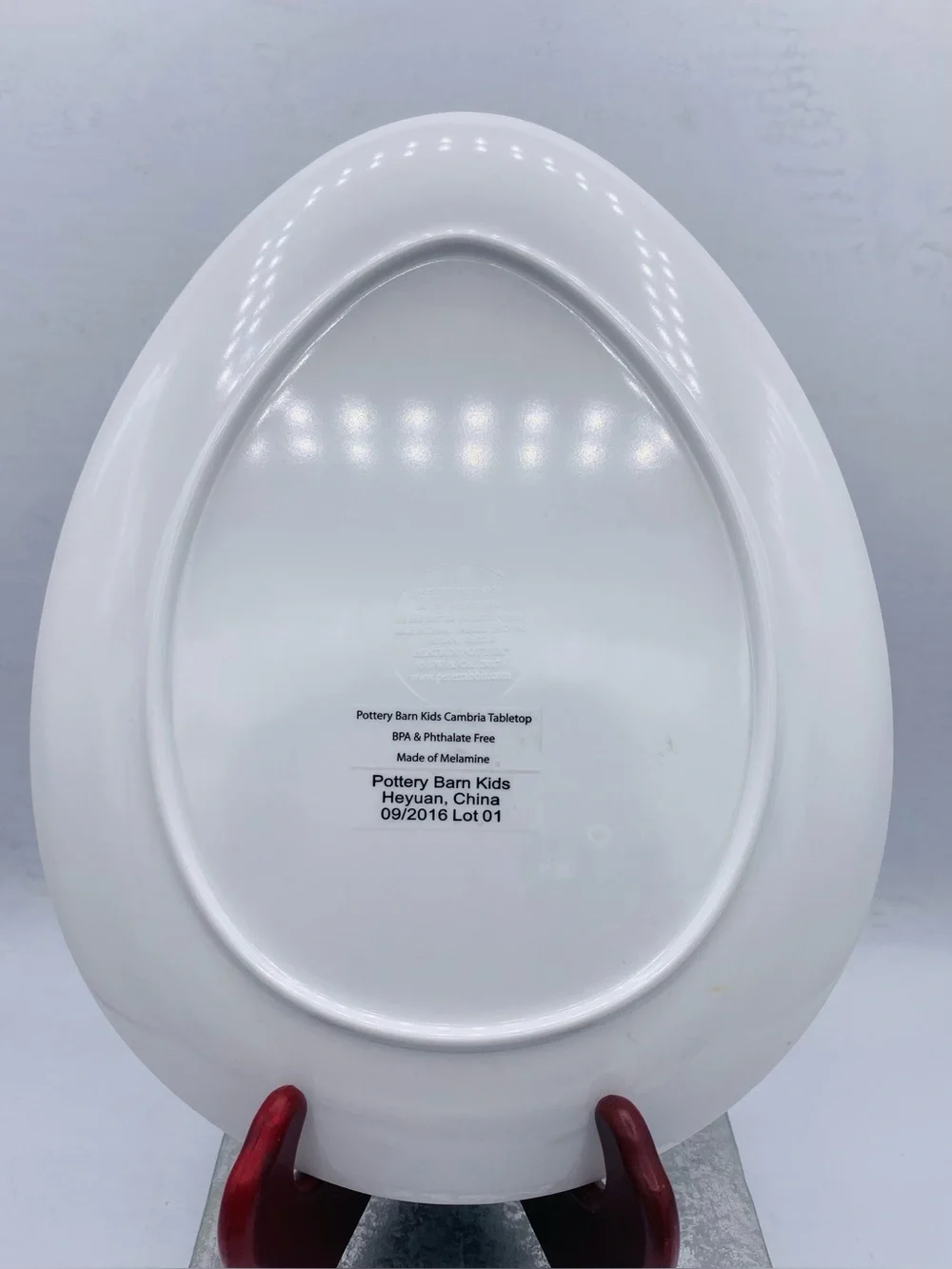 Pottery Barn Kids Beatrice Potter Petter Rabbit Egg Shaped Melamine Plates (4)